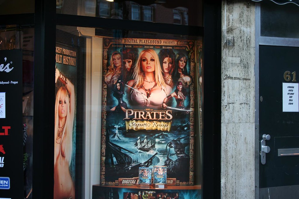 brandi duckworth add porn movie pirates photo