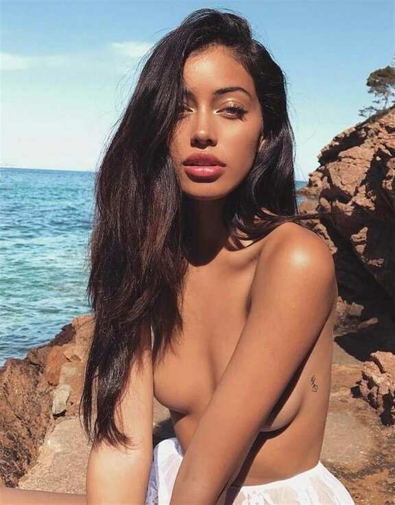 dominique marcellus add cindy kimberly naked photo